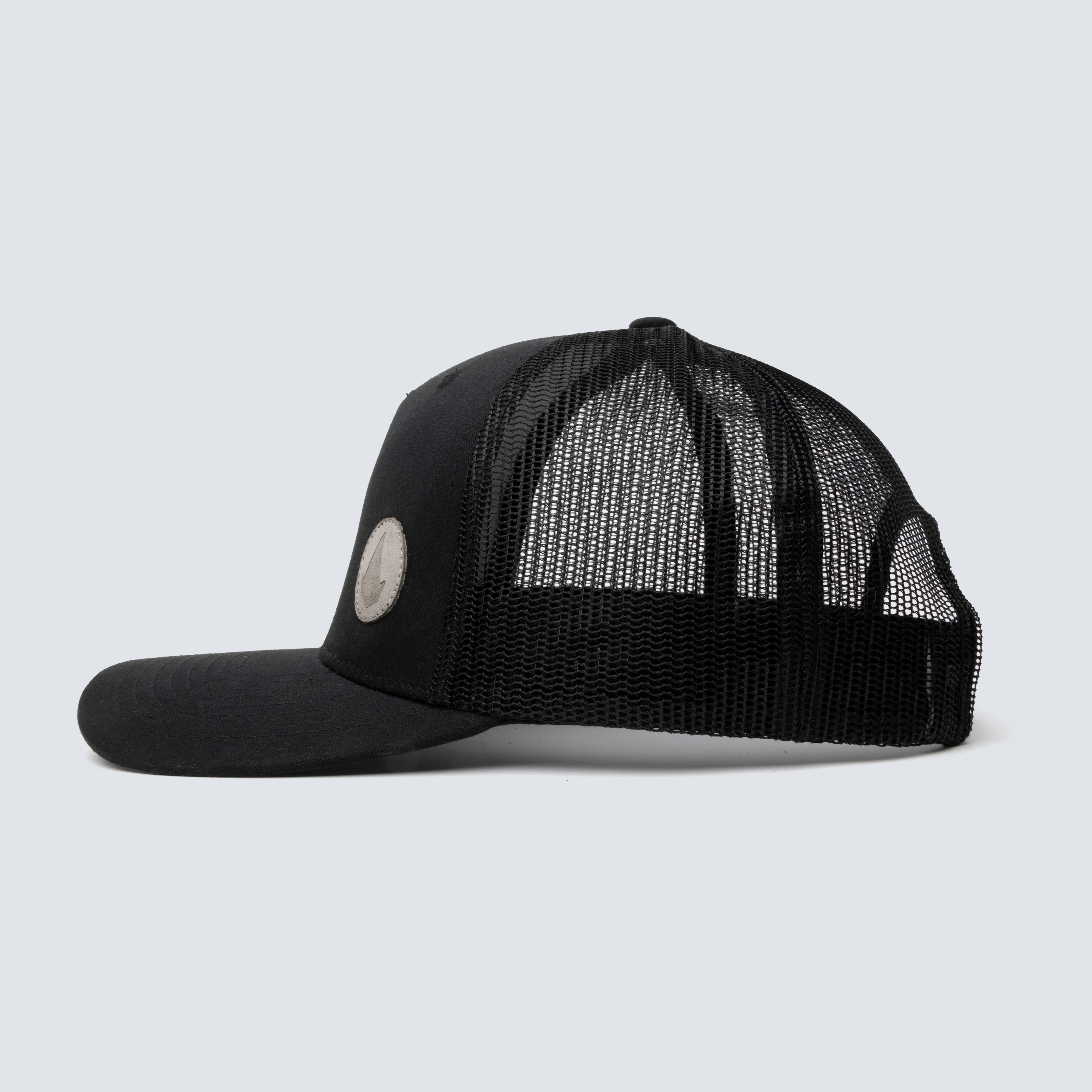 Gorra Negra I Logo gris